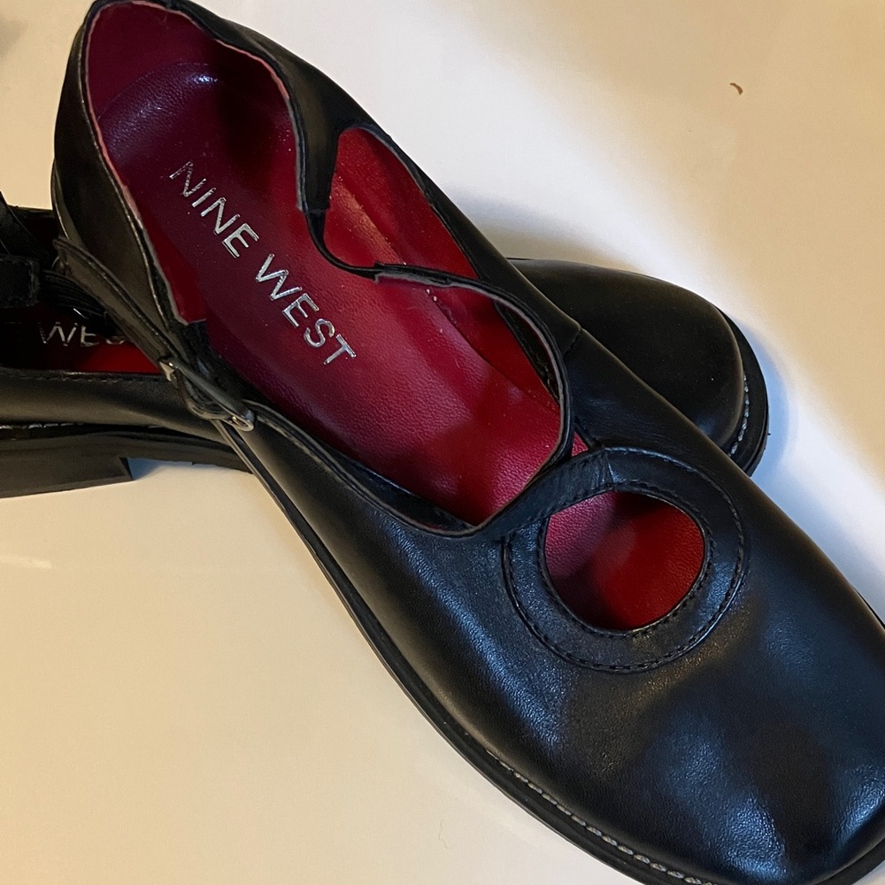 Nine West Black Flats with Red Interior